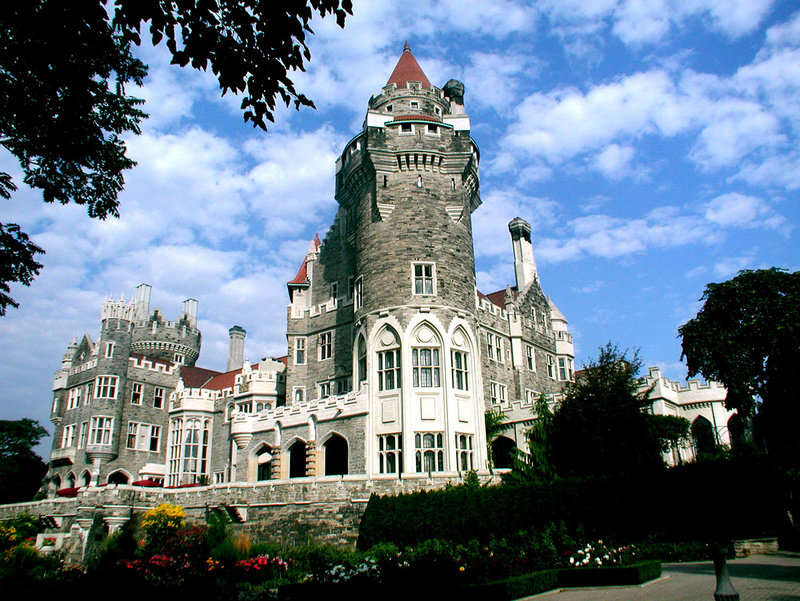 casa loma торонто фото