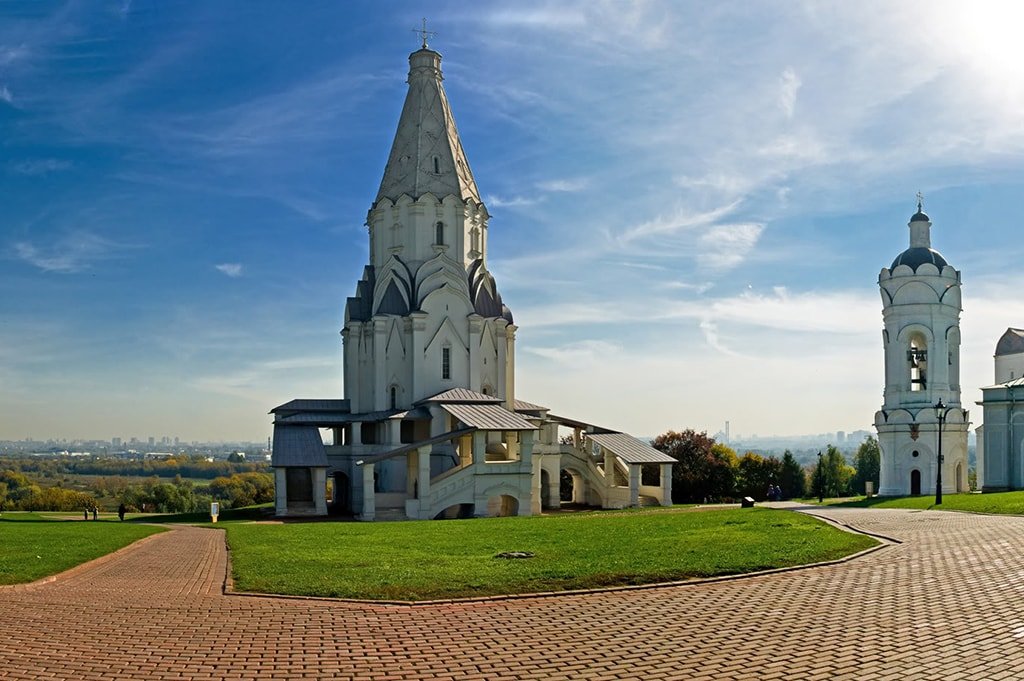 церковь вознесения господня в коломенском фото