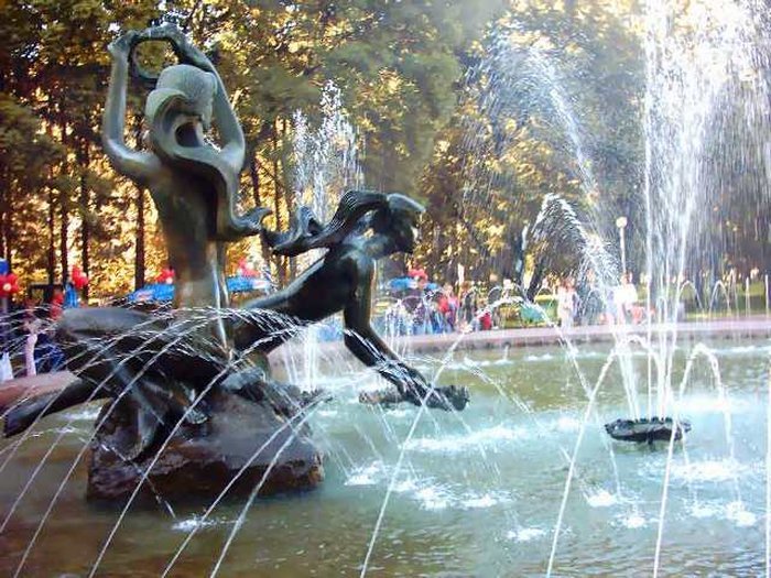 парк плевен фонтан ростов-на-дону фото