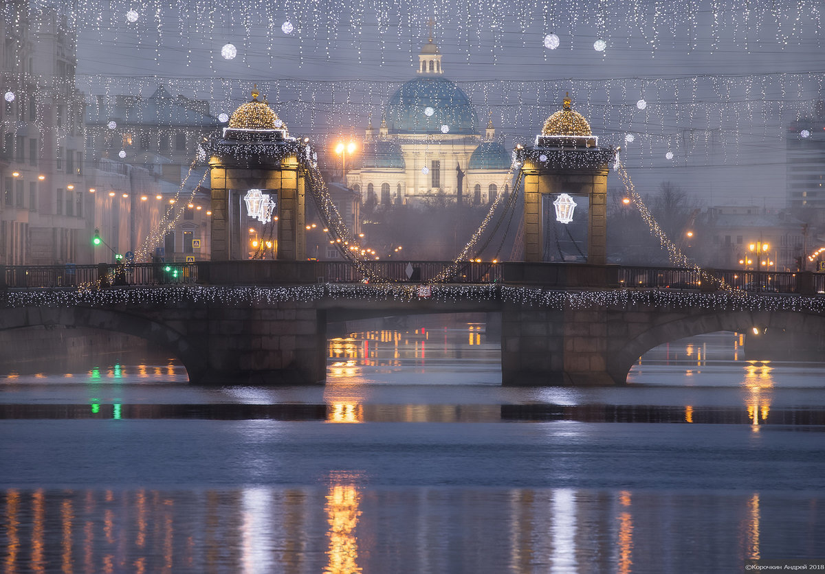 мост ломоносова в санкт петербурге фото