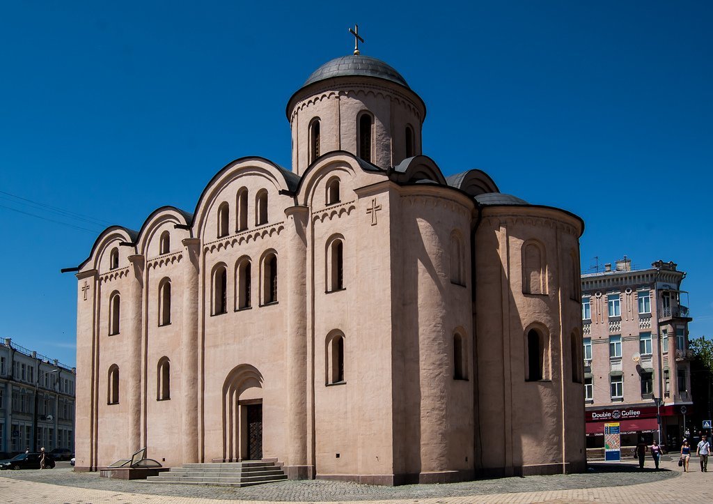 церковь богородицы ( десятинная) в киеве. фото