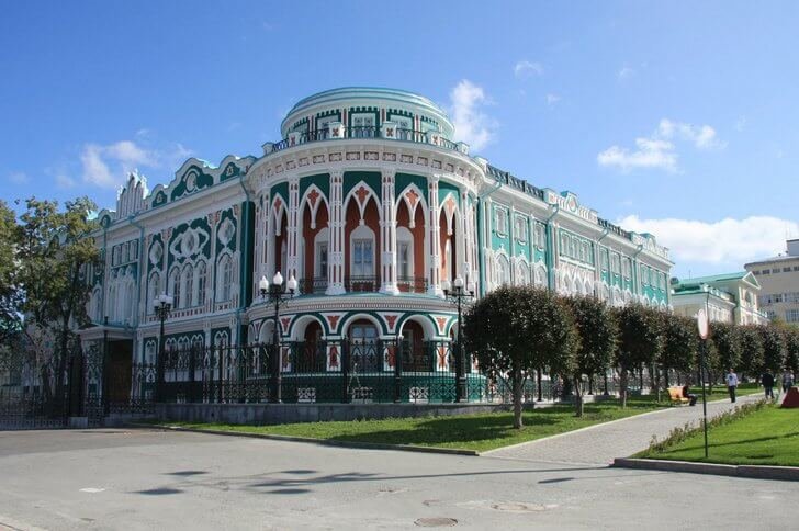 дом севастьянова екатеринбург архитектура фото