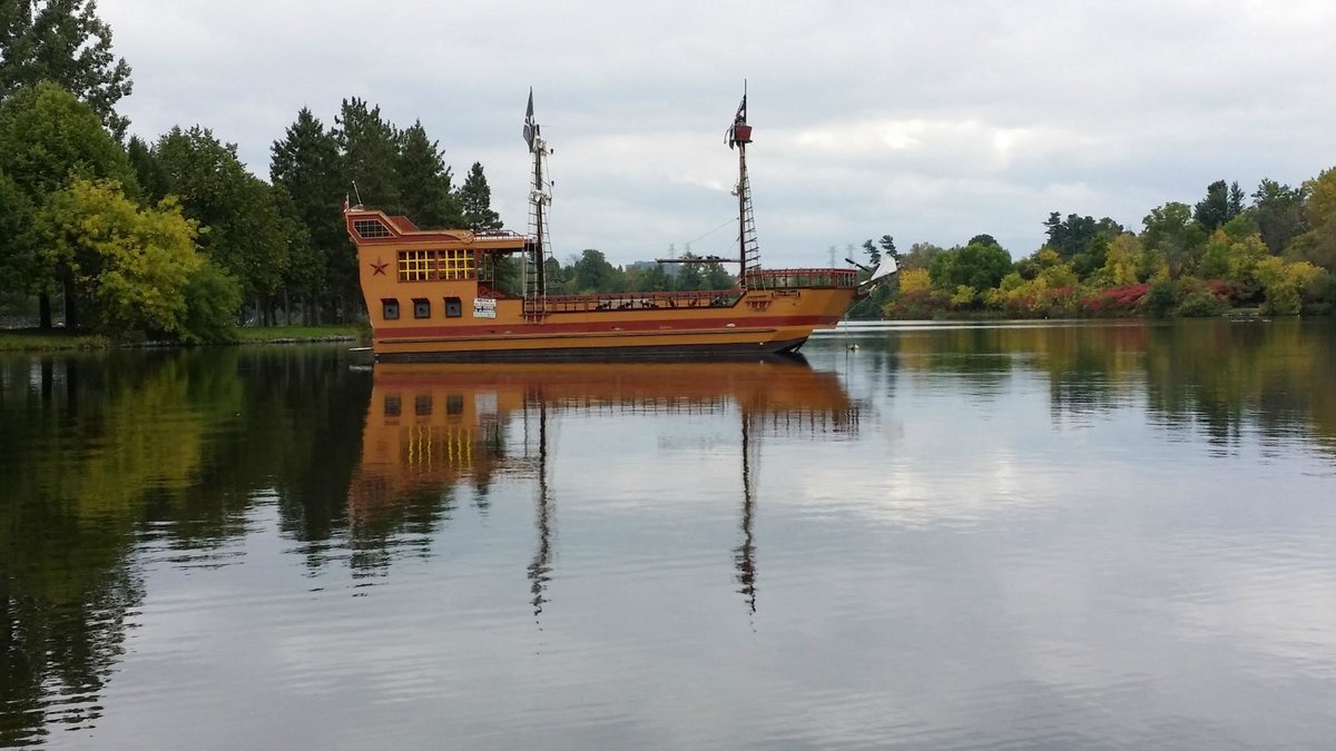 пиратская шхуна фото