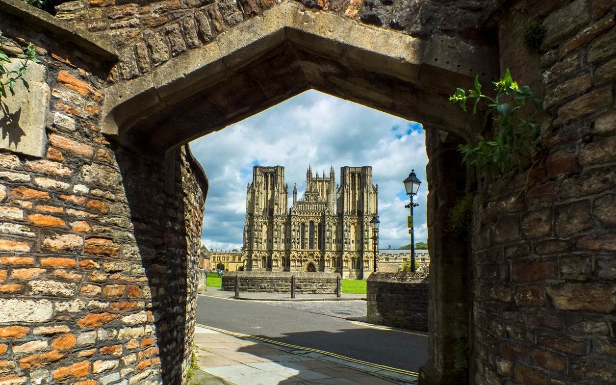 wells cathedral фото