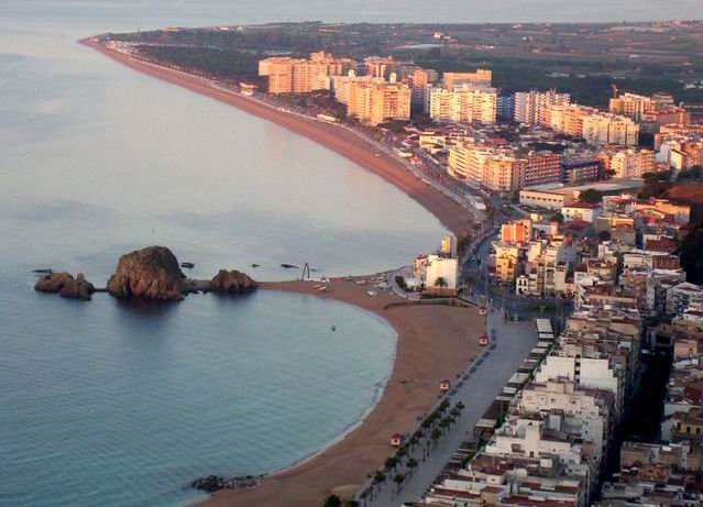 бланес испания фото