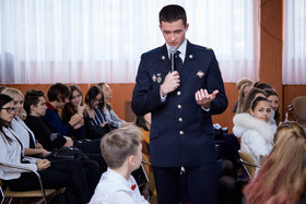 Фото 13. В гостях - наш выпускник из Президентского полка