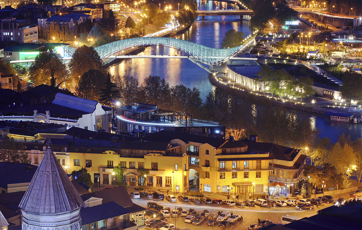 грузия город тбилиси фото