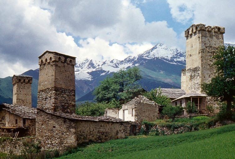 сванские башни грузия фото