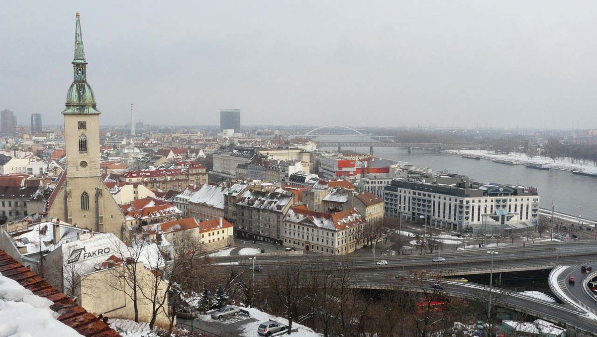 братислава зима фото