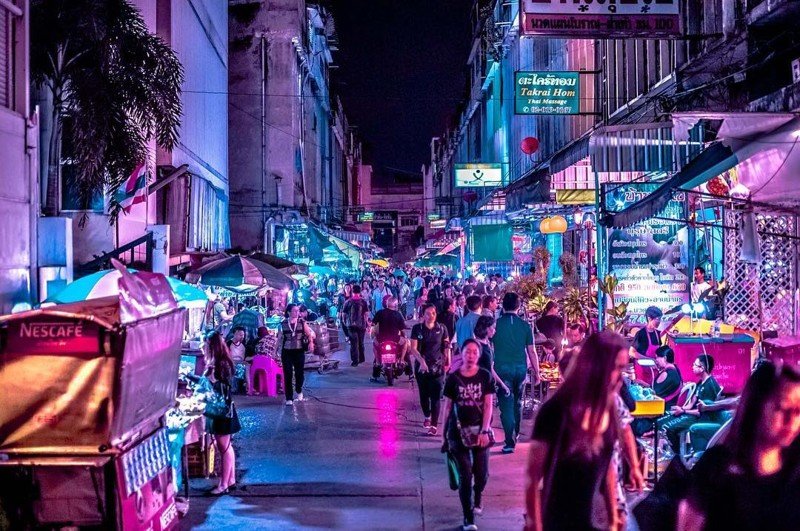 клубы на walking street в паттайе фото