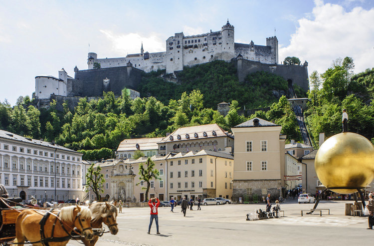 historic centre of salzburg фото