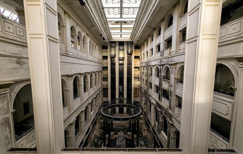 отель северная корона санкт-петербург заброшенный фото
