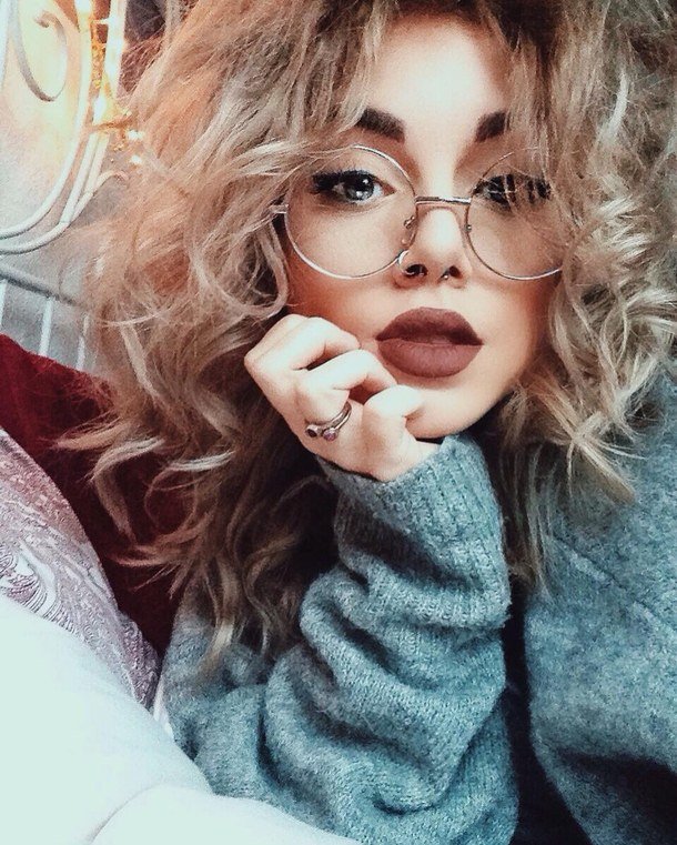 fotogalereya-devushek-porno-russkoe-anal-s-aziatkoy