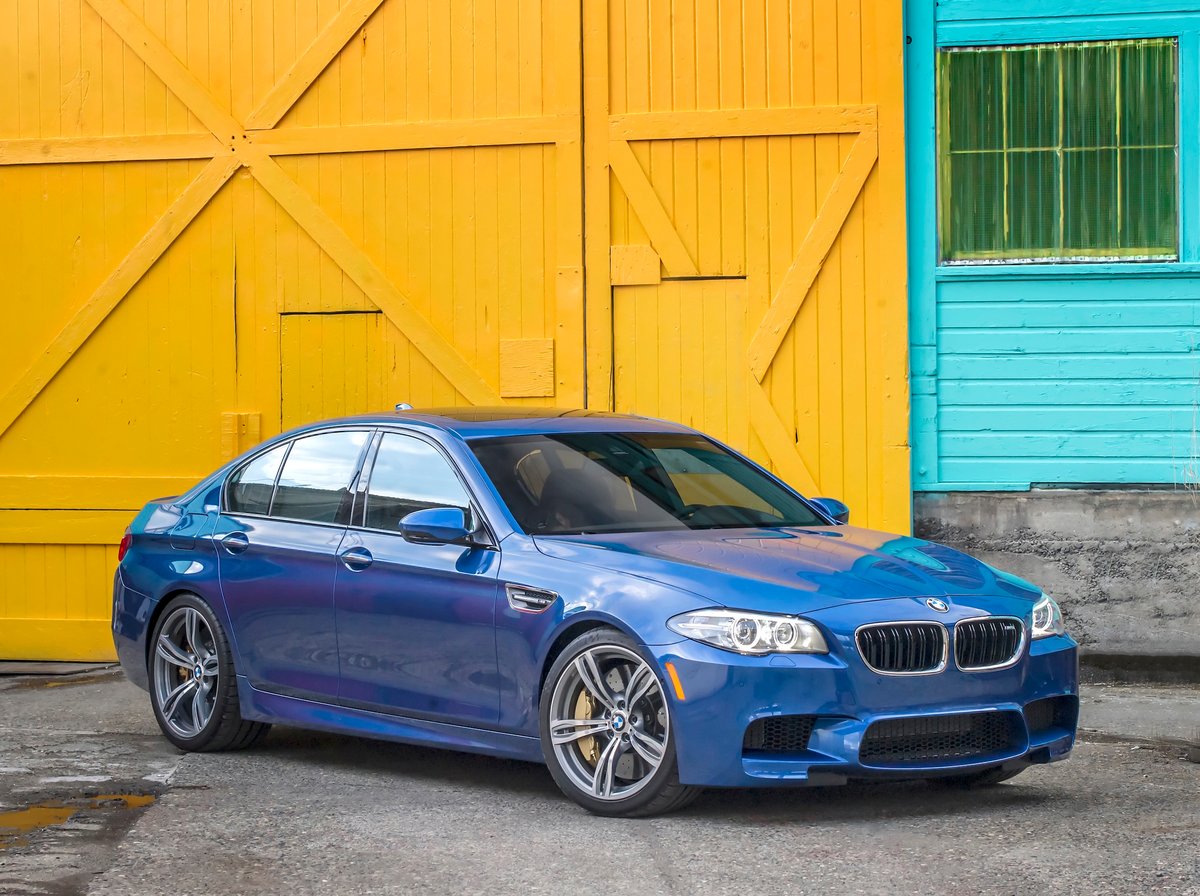 bmw m 5 f 10 фото