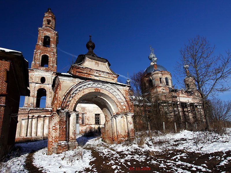 воскресенское церковь воскресения словущего фото