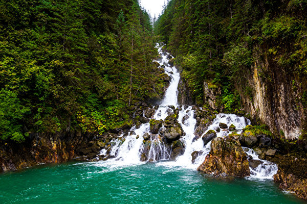 молочный водопад абхазия фото