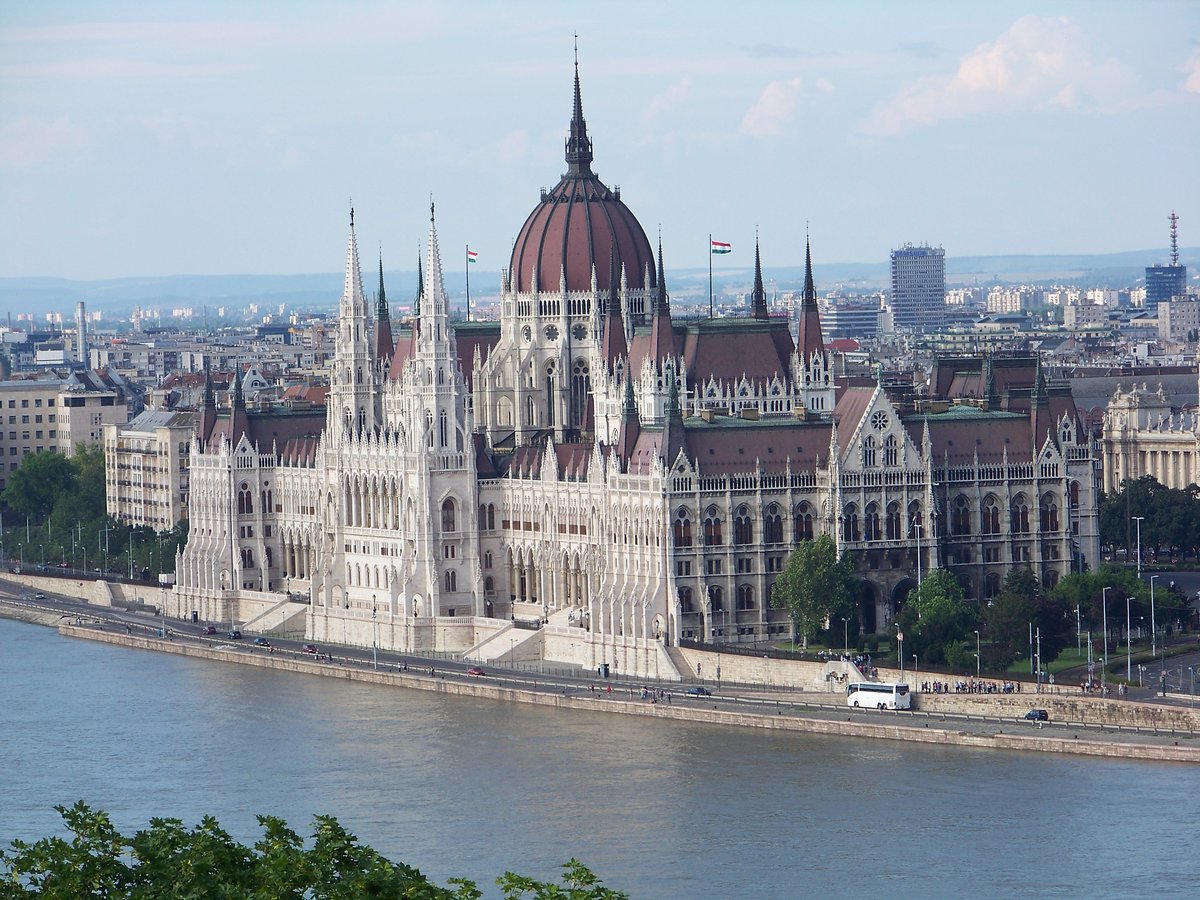 здание парламента венгрии будапешт венгрия фото