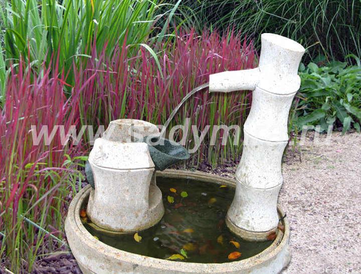 садовый фонтан поилка для птиц фото