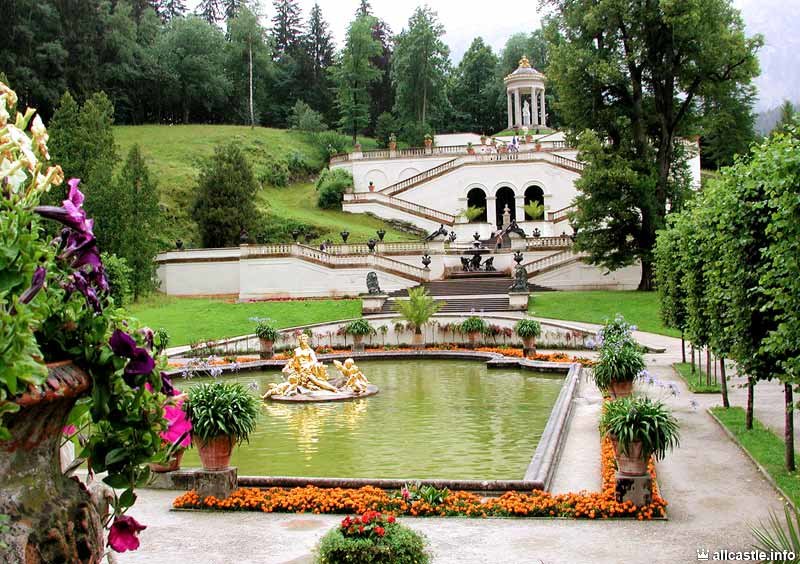 дворец линдерхоф германия фото