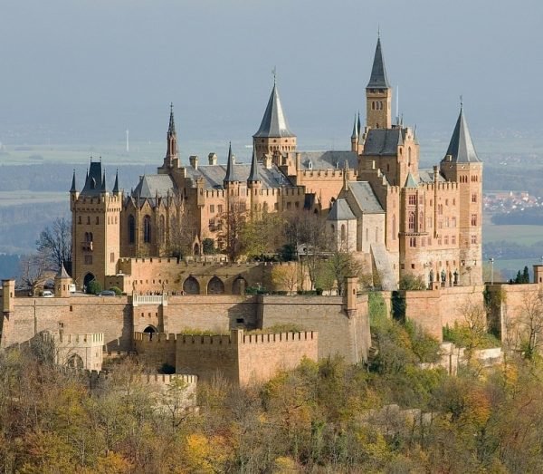 замок гогенцоллерн германия фото
