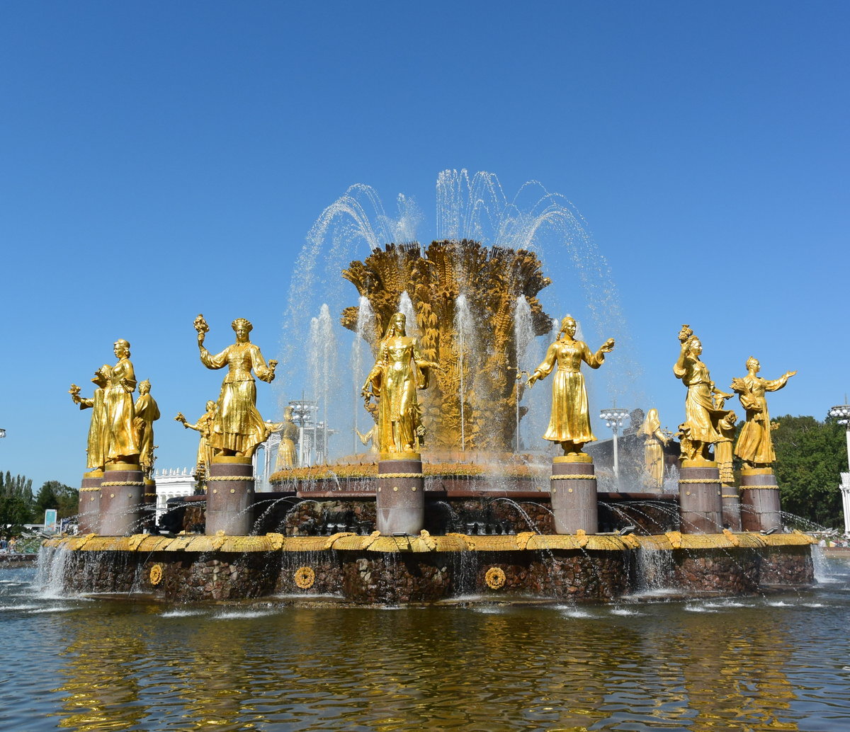 фонтан дружбы народов на вднх фото