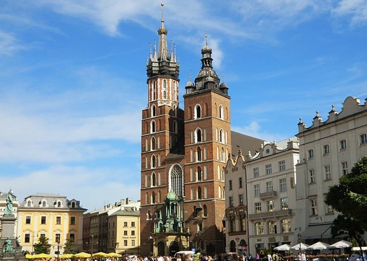 мариацкий костёл краков фото