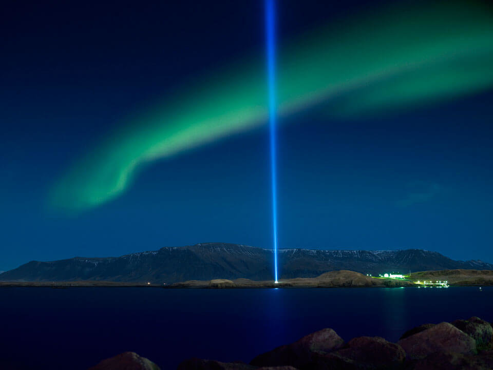 imagine peace tower исландия фото
