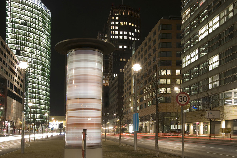 traffic tower at potsdamer platz berlin фото