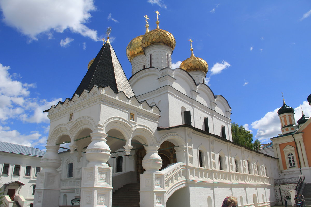 ипатьевский монастырь кострома фото