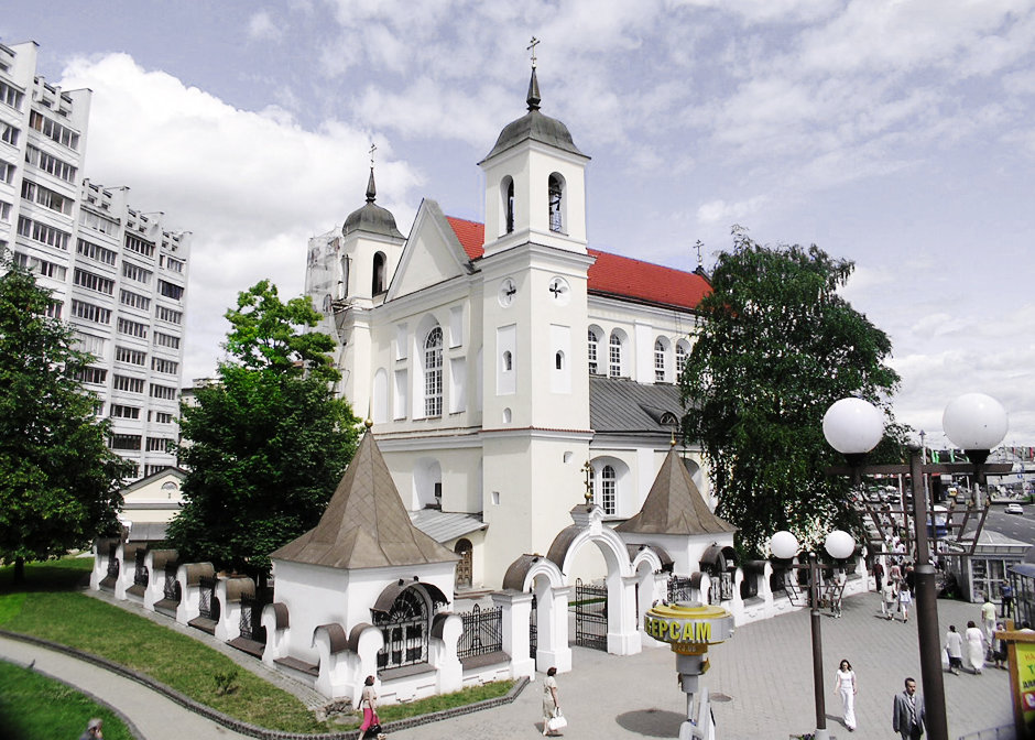 храм петра и павла минск фото