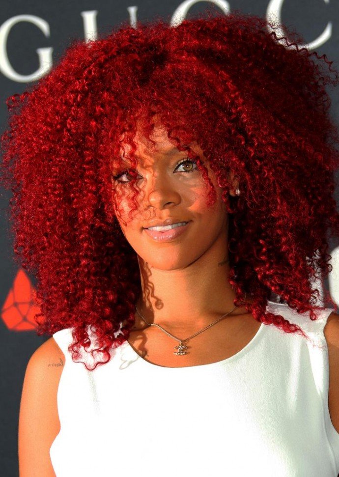 рианна red hair фото