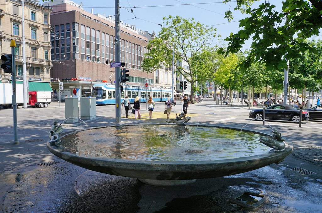питьевой фонтан фото