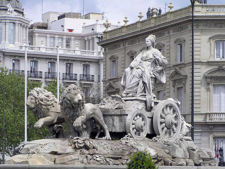 фонтан кибелы в мадриде фото