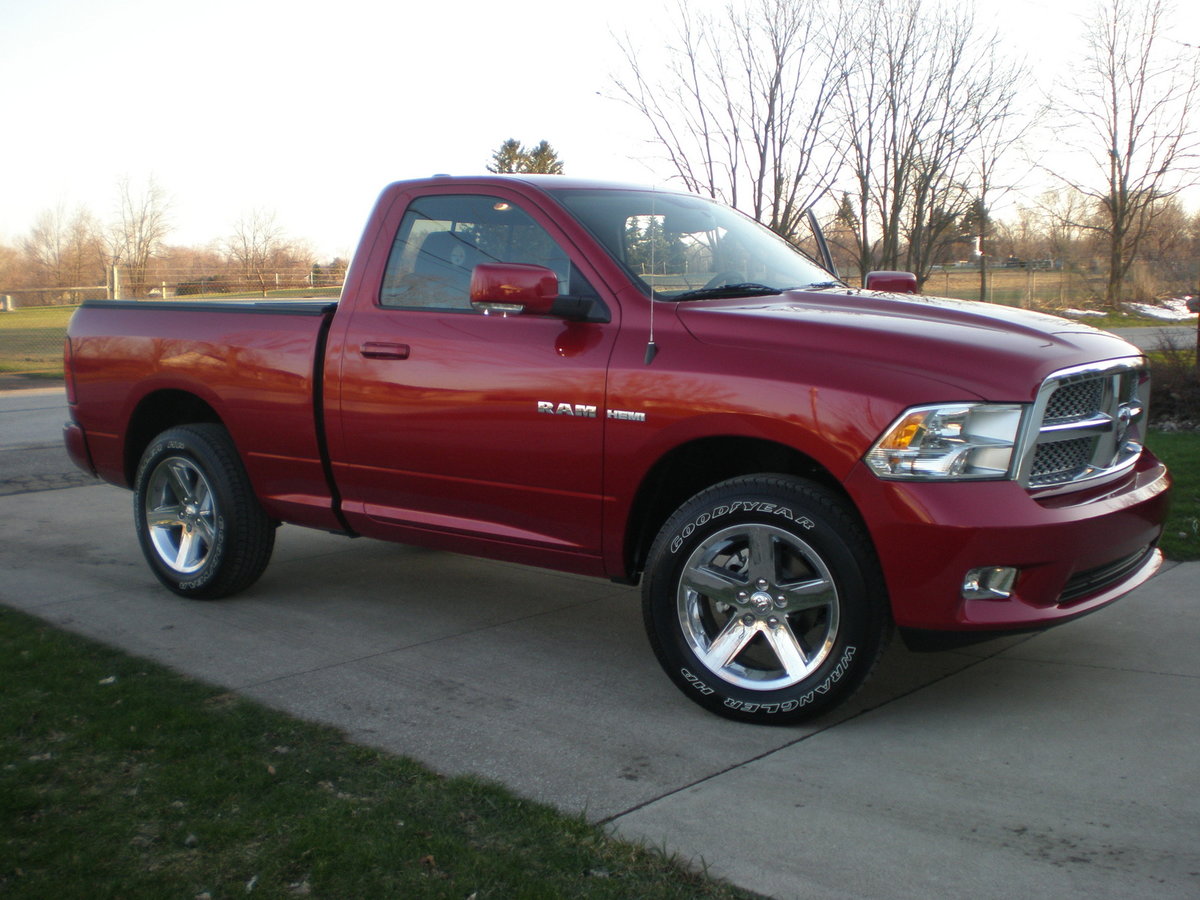 dodge ram 1500 фото