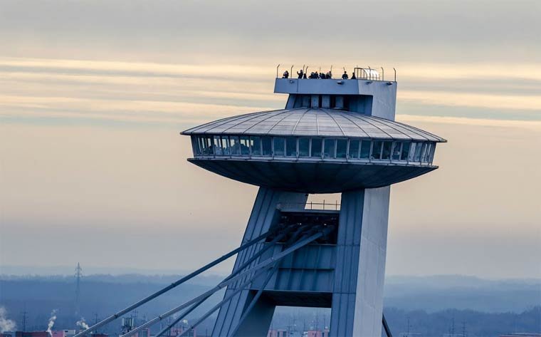 смотровая площадка нло братислава фото