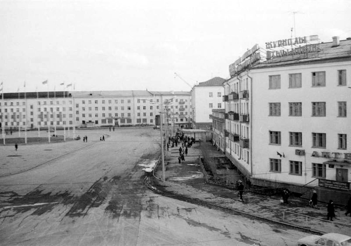 площадь орджоникидзе якутск фото