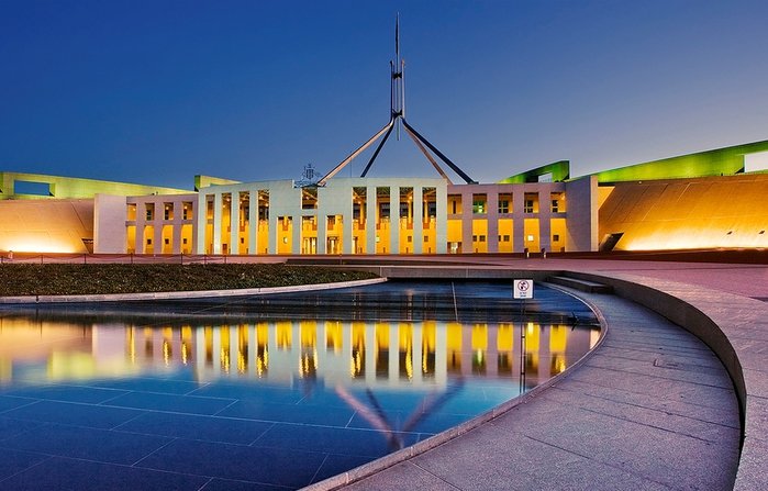 здание парламента канберра фото