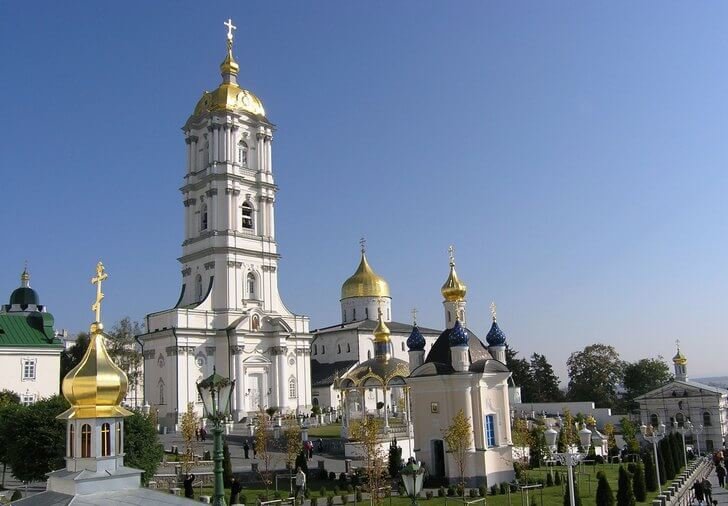 свято-успенская почаевская лавра фото