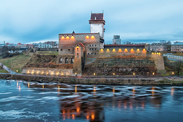 нарвский замок эстония фото