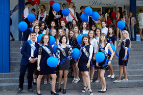 Фото 26. Последний звонок в старших классах. Общие фото. 2018