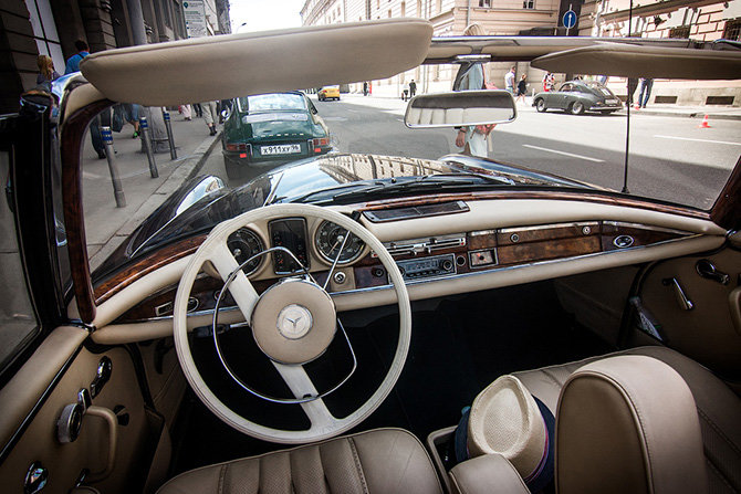mercedes benz 220 фото
