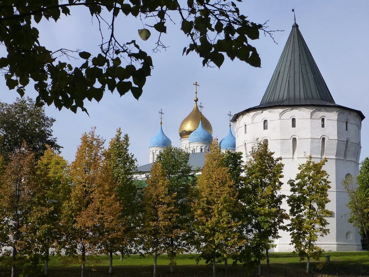 троице-сергиева лавра пятницкая башня фото