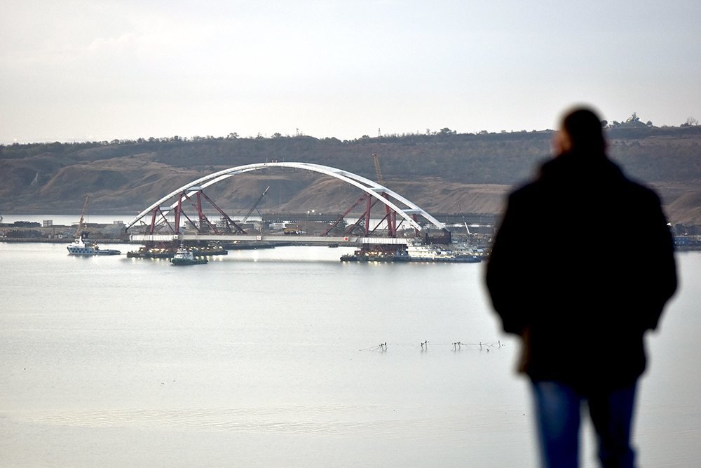 арка крымского моста фото