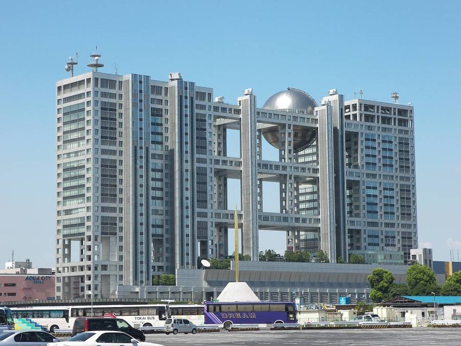 здание штаб-квартиры fuji tv на одайбе фото