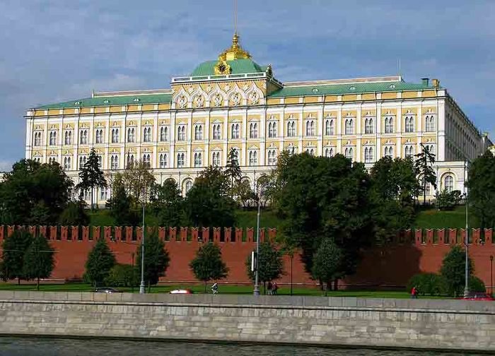 большой кремлёвский дворец константин андреевич тон фото
