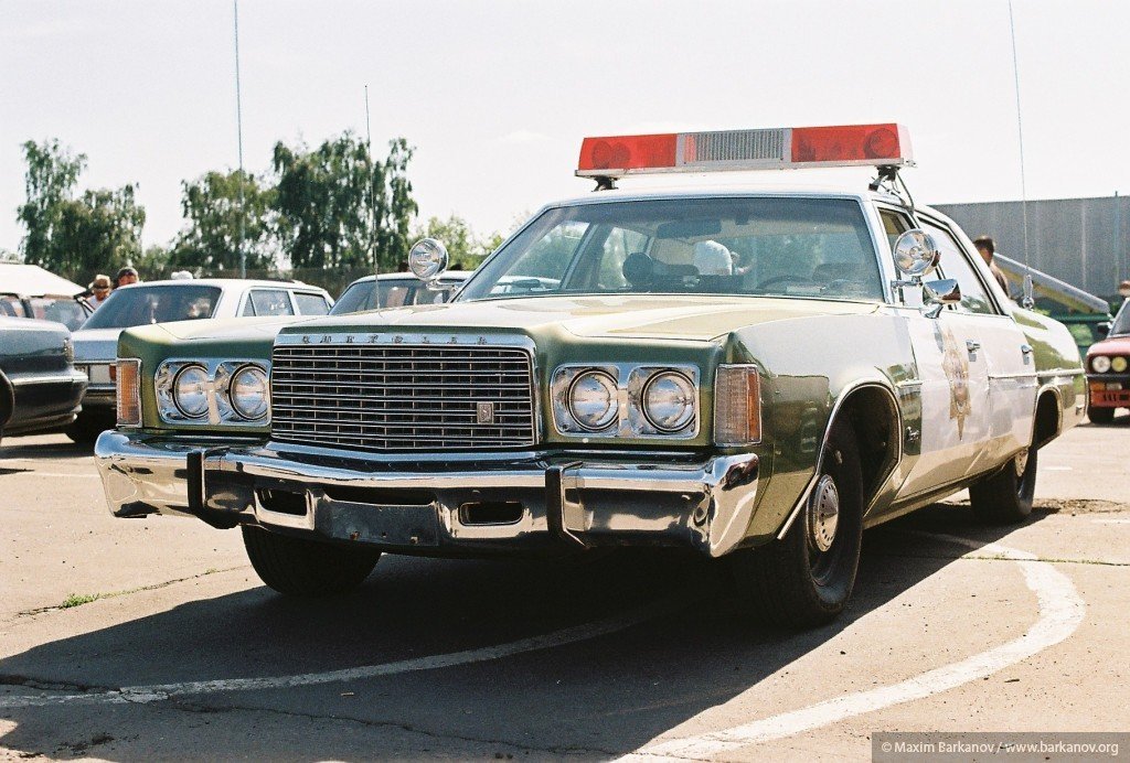 dodge monaco 1977 police фото