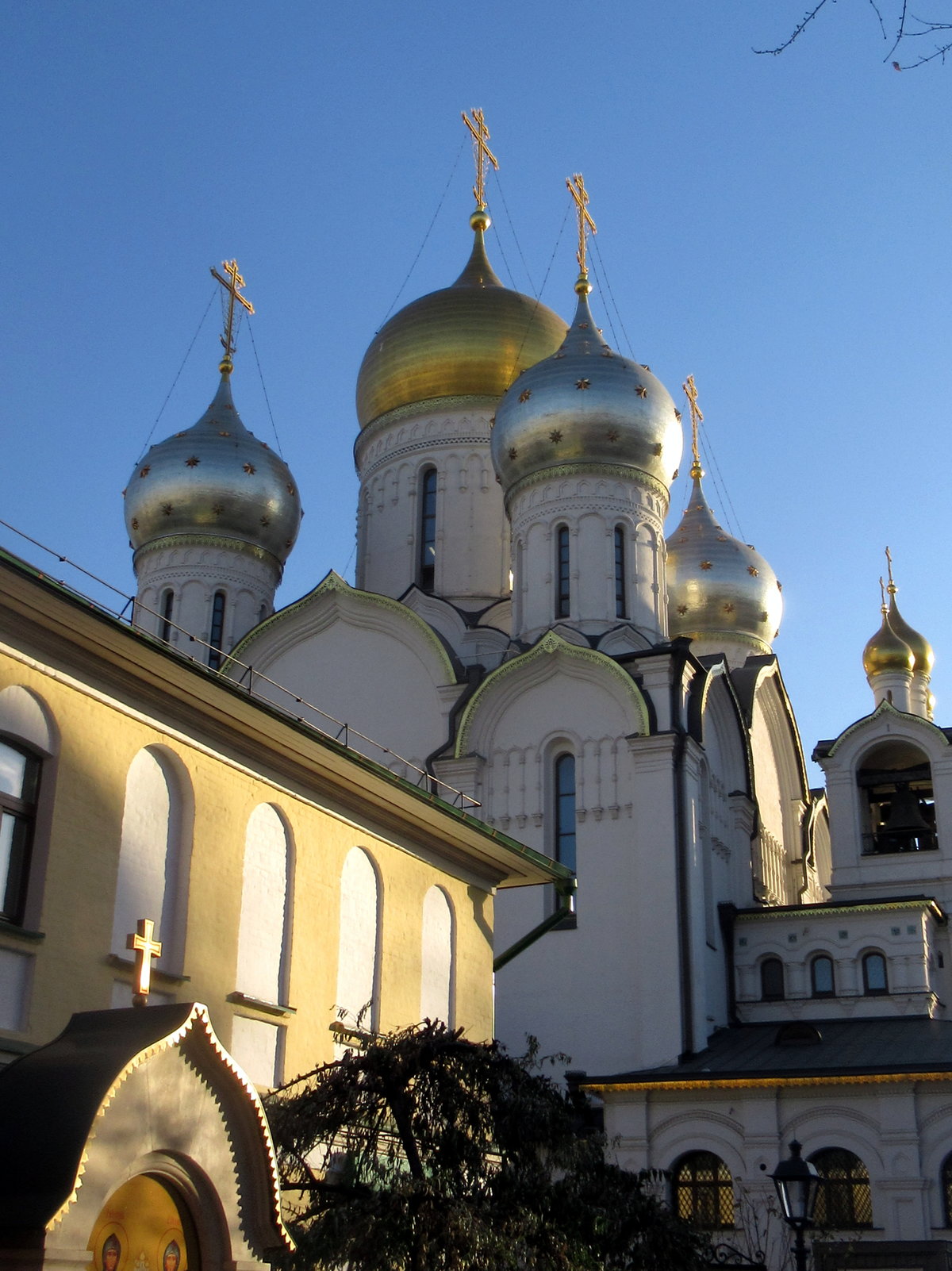 собор рождества пресвятой богородицы москва зачатьевский монастырь фото