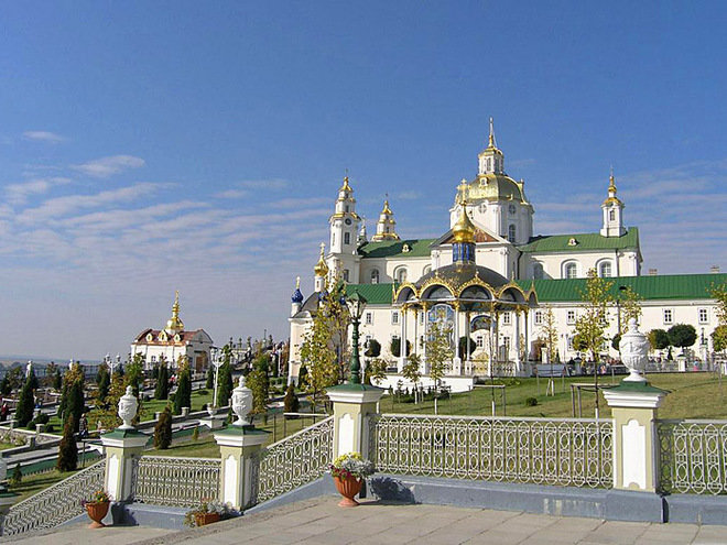 свято-успенская почаевская лавра фото