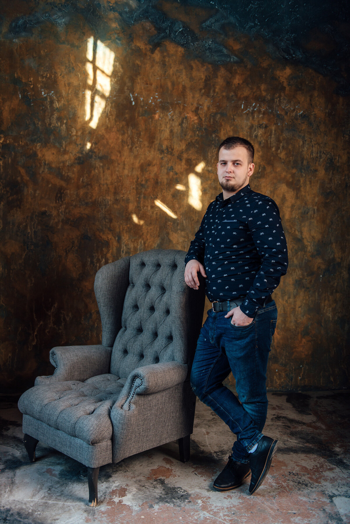 олег суров фото