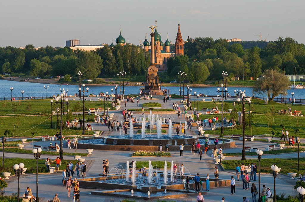парк стрелка ярославль фото